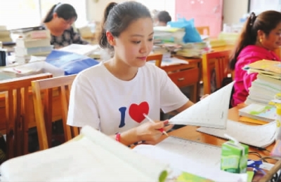 用一年不长的时间,做一件终生难忘的事