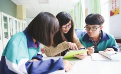 用一年不长的时间,做一件终生难忘的事