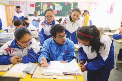 用一年不长的时间,做一件终生难忘的事